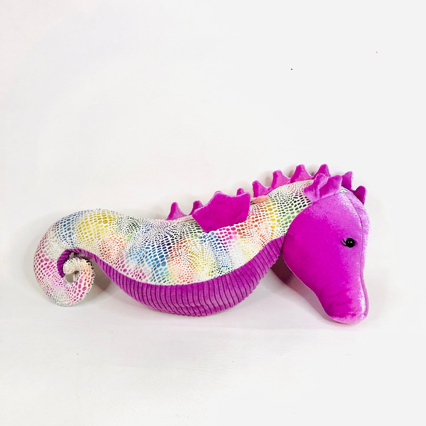 Scentsy ~ Suri The Seahorse ~ Buddy ~ Retired ** Rare ** Purple ~ 16 Inches