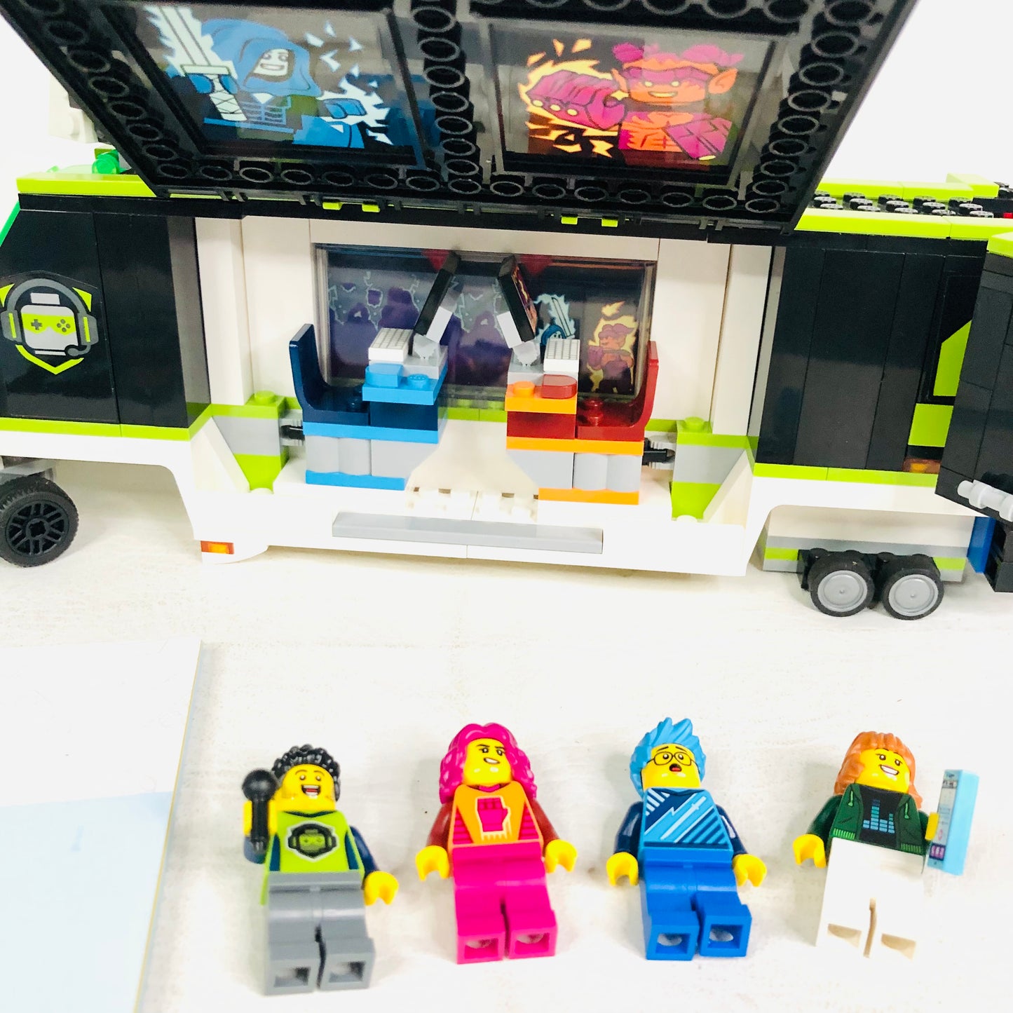 LEGO CITY: Gaming Tournament Truck (60388) 100% Complete With instructions