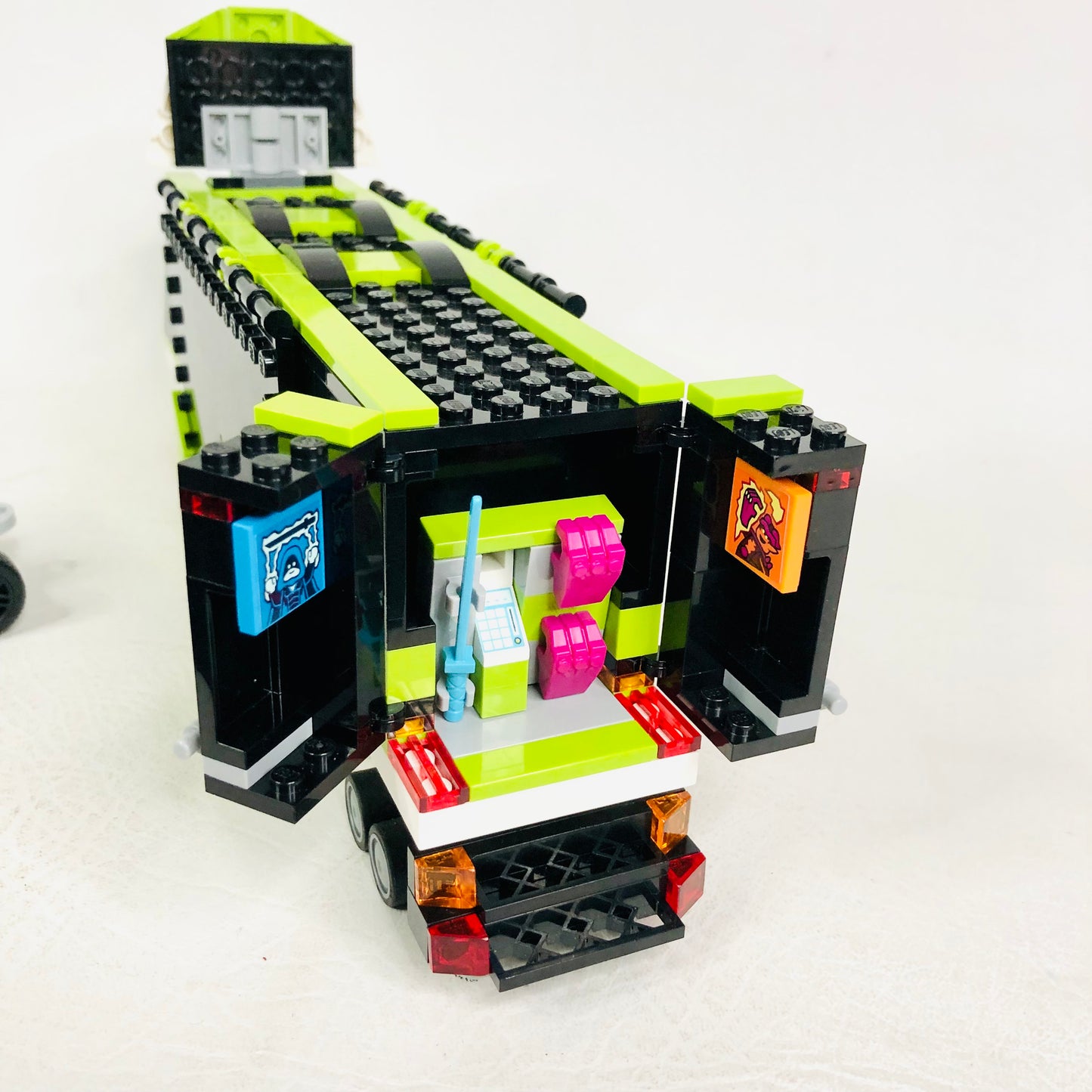 LEGO CITY: Gaming Tournament Truck (60388) 100% Complete With instructions