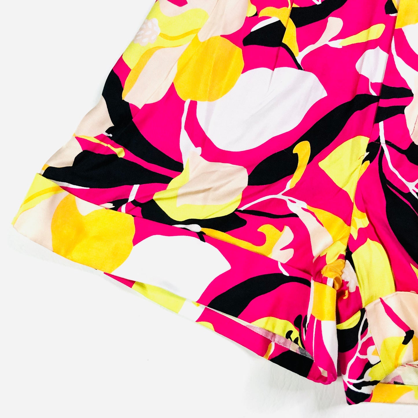 Ted Baker Thiana Belted Floral Print Shorts Pink & Yellow Size 0 (UK 6-8) NEW