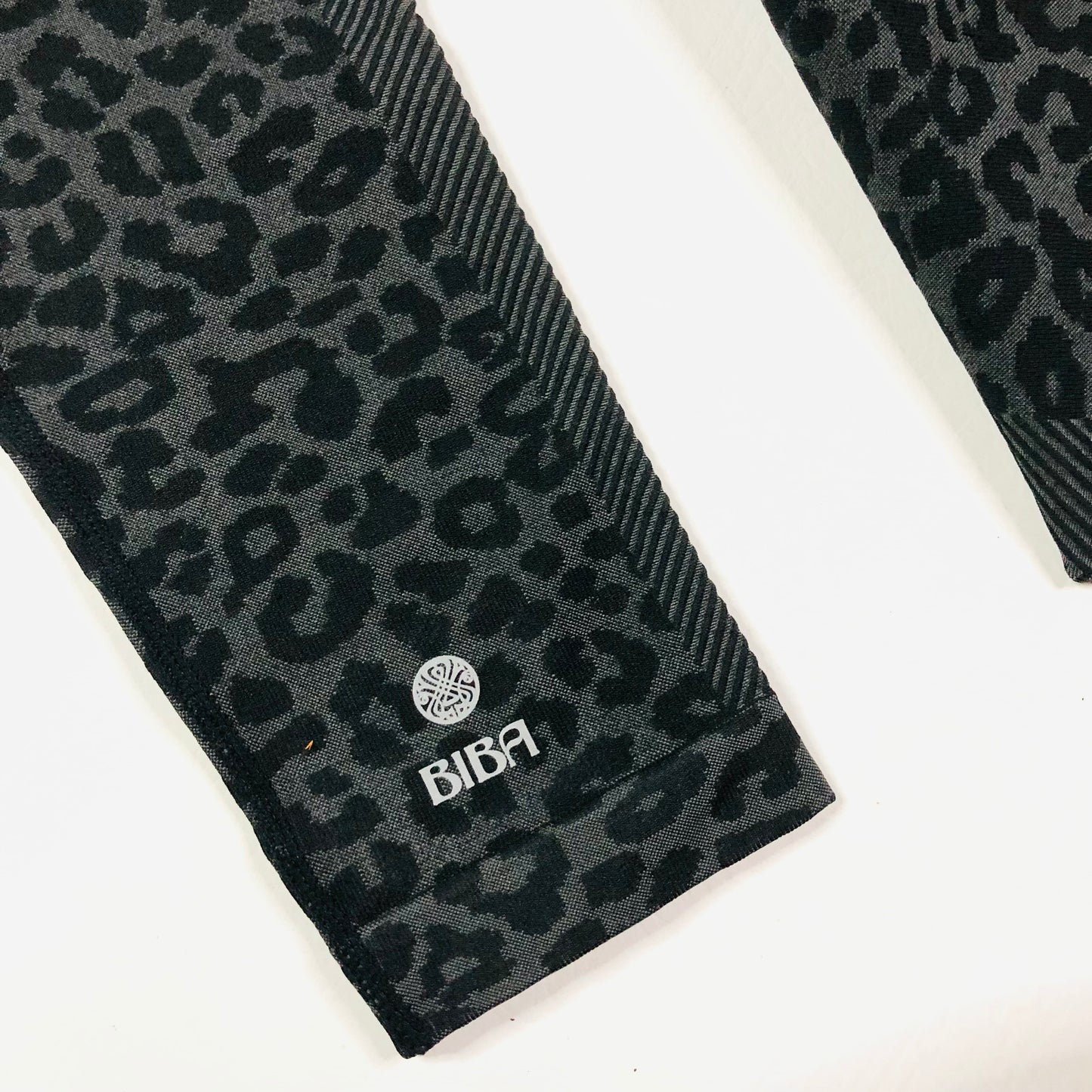 Biba Active Sports Bra & High Waist Leggings Gym Set Black Leopard Size 12 NEW