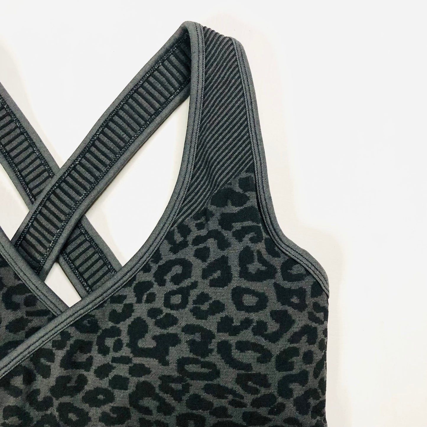 Biba Active Seamless Sports Bra Gym Top Black Leopard RRP £27.99 Size 14 NEW
