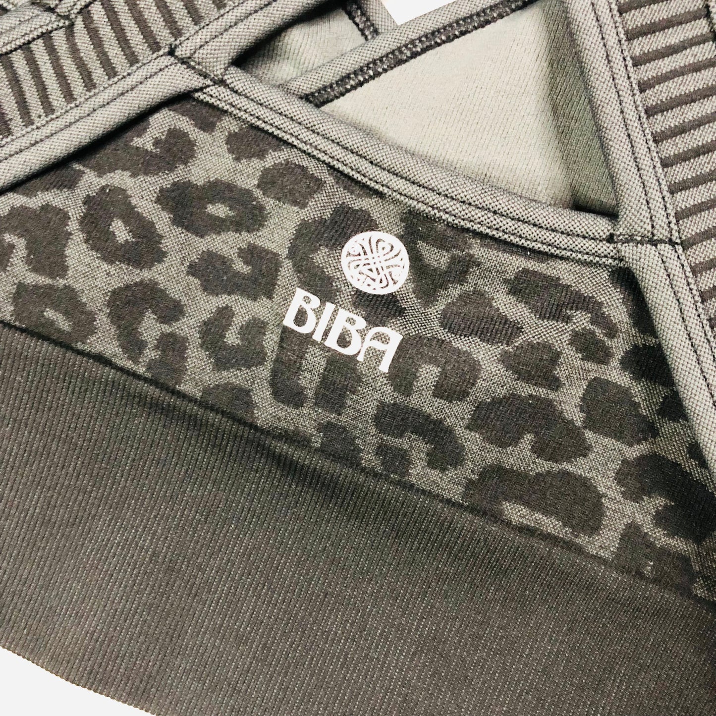 Biba Active Seamless Sports Bra Gym Top Black Leopard RRP £27.99 Size 14 NEW