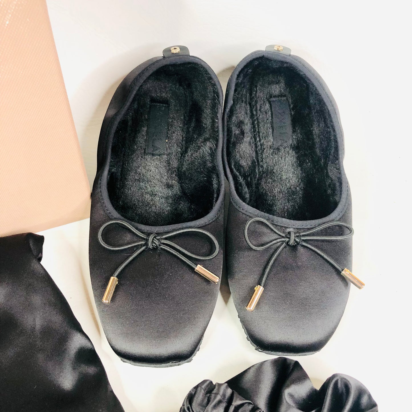 CARVELA Black Satin Fantasy Sleep & Slippers Set Large UK4/5 - £75 NEW & Boxed