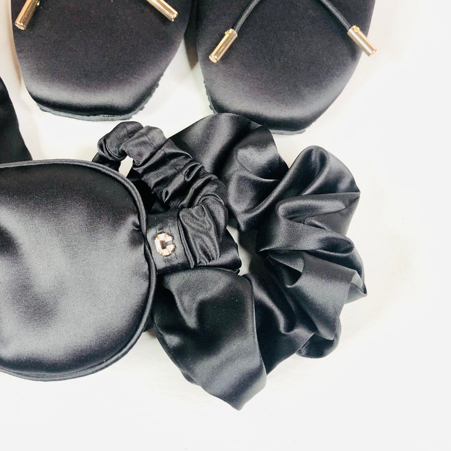 CARVELA Black Satin Fantasy Sleep & Slippers Set Large UK4/5 - £75 NEW & Boxed
