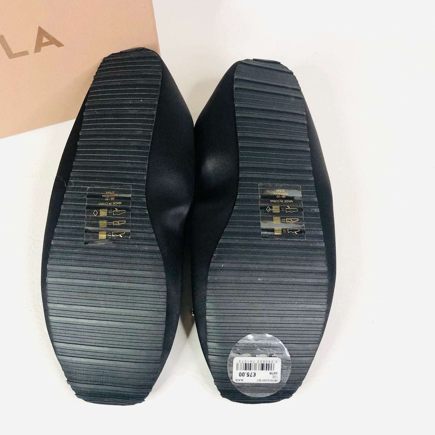 CARVELA Black Satin Fantasy Sleep & Slippers Set Large UK4/5 - £75 NEW & Boxed