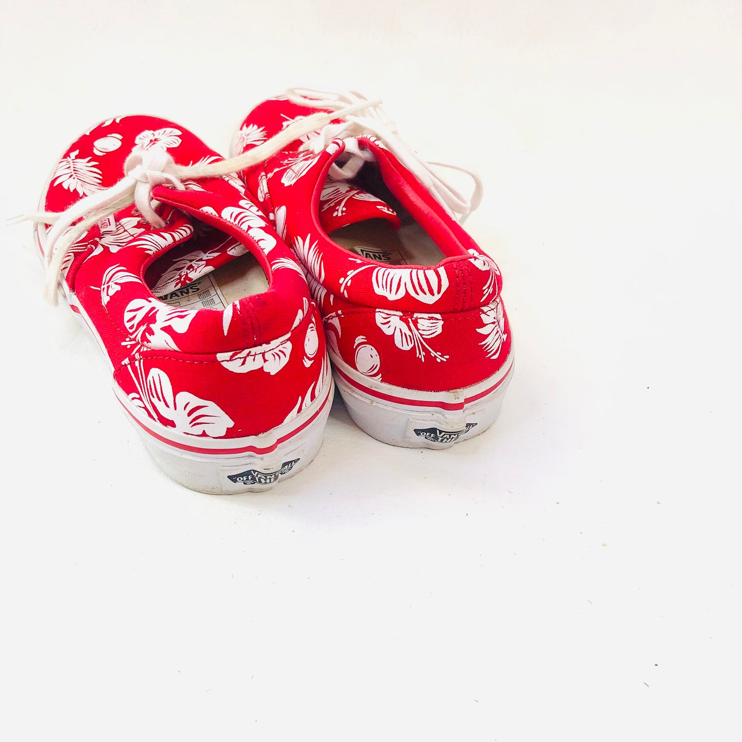 Vans Era Tropicoco Red & White Flower Pattern Trainers Sneaker UK 5.5 Womens