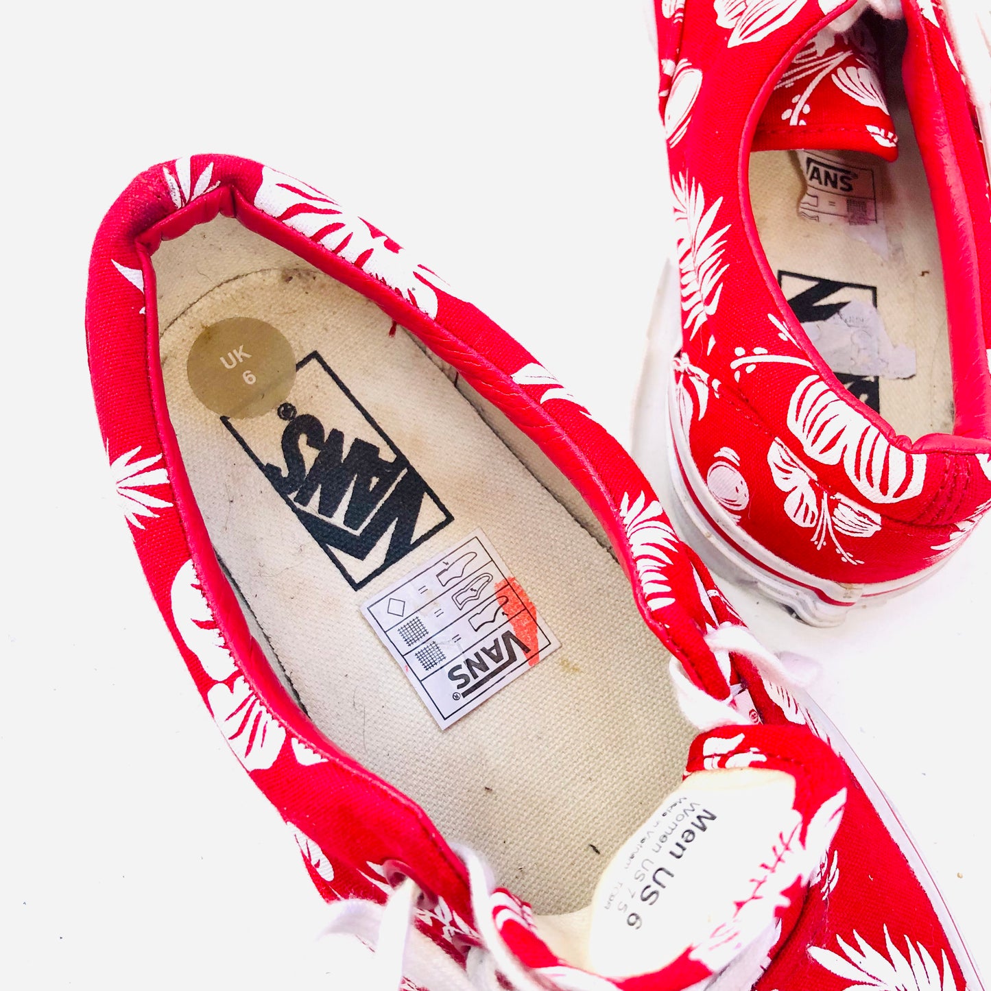 Vans Era Tropicoco Red & White Flower Pattern Trainers Sneaker UK 5.5 Womens