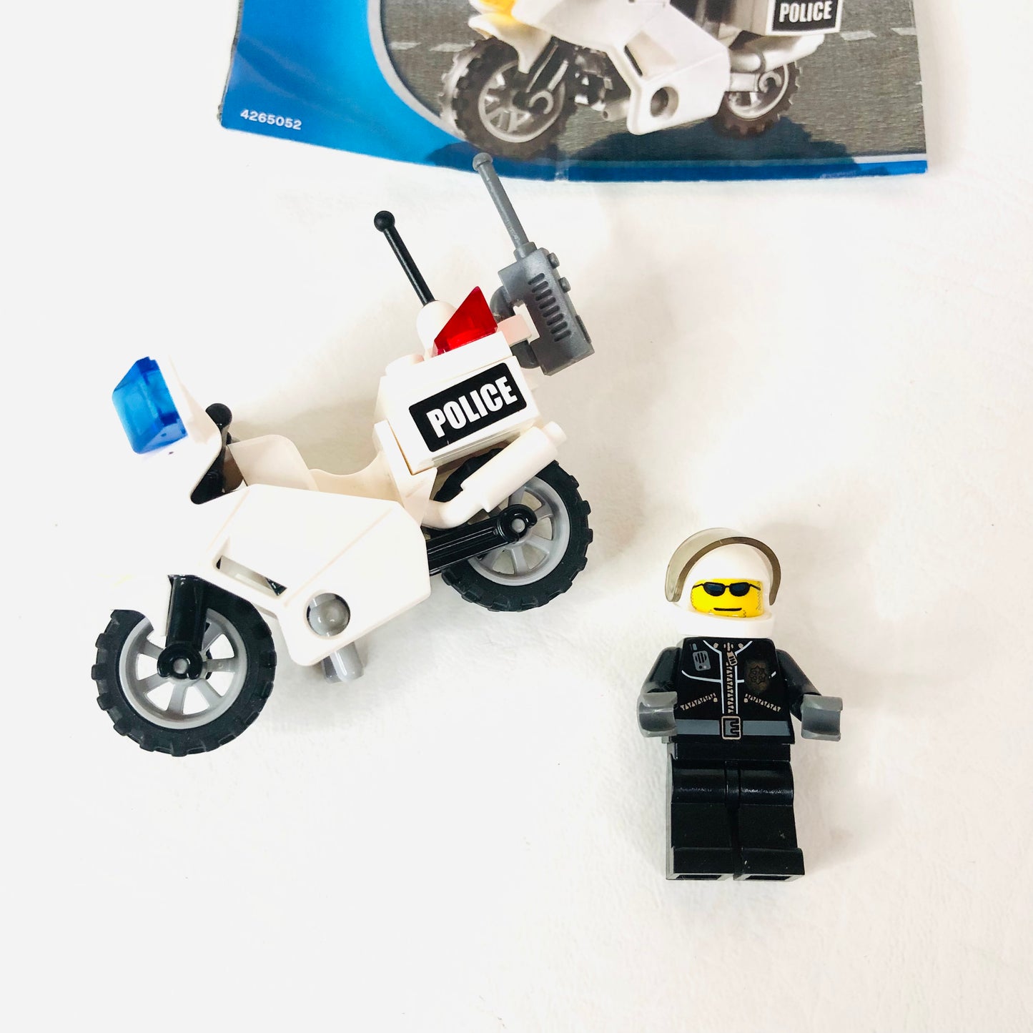 LEGO CITY: Police Motorcycle (7235) Black Stickers Version 100% Complete with Instructions