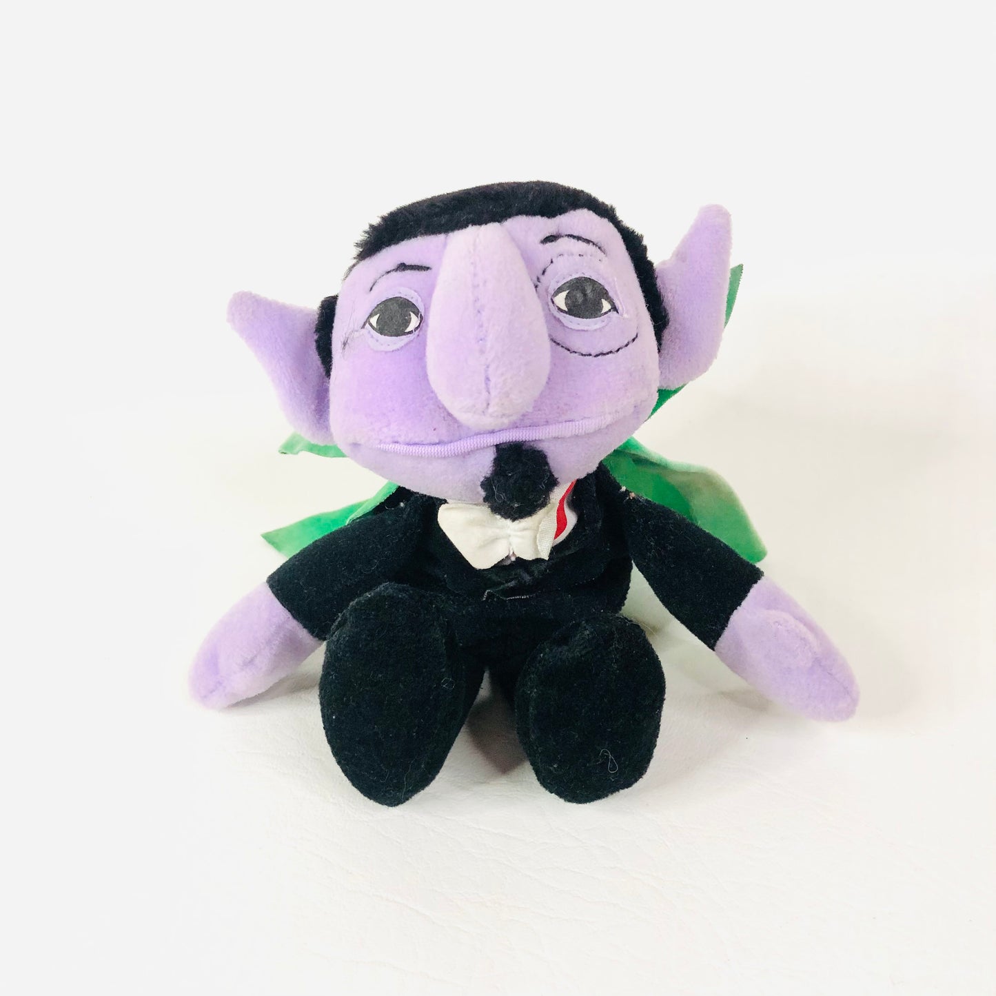 TYCO Sesame Street 'The Count' 8" Bean Bag Plush Stuffed Toy 1997 Vintage