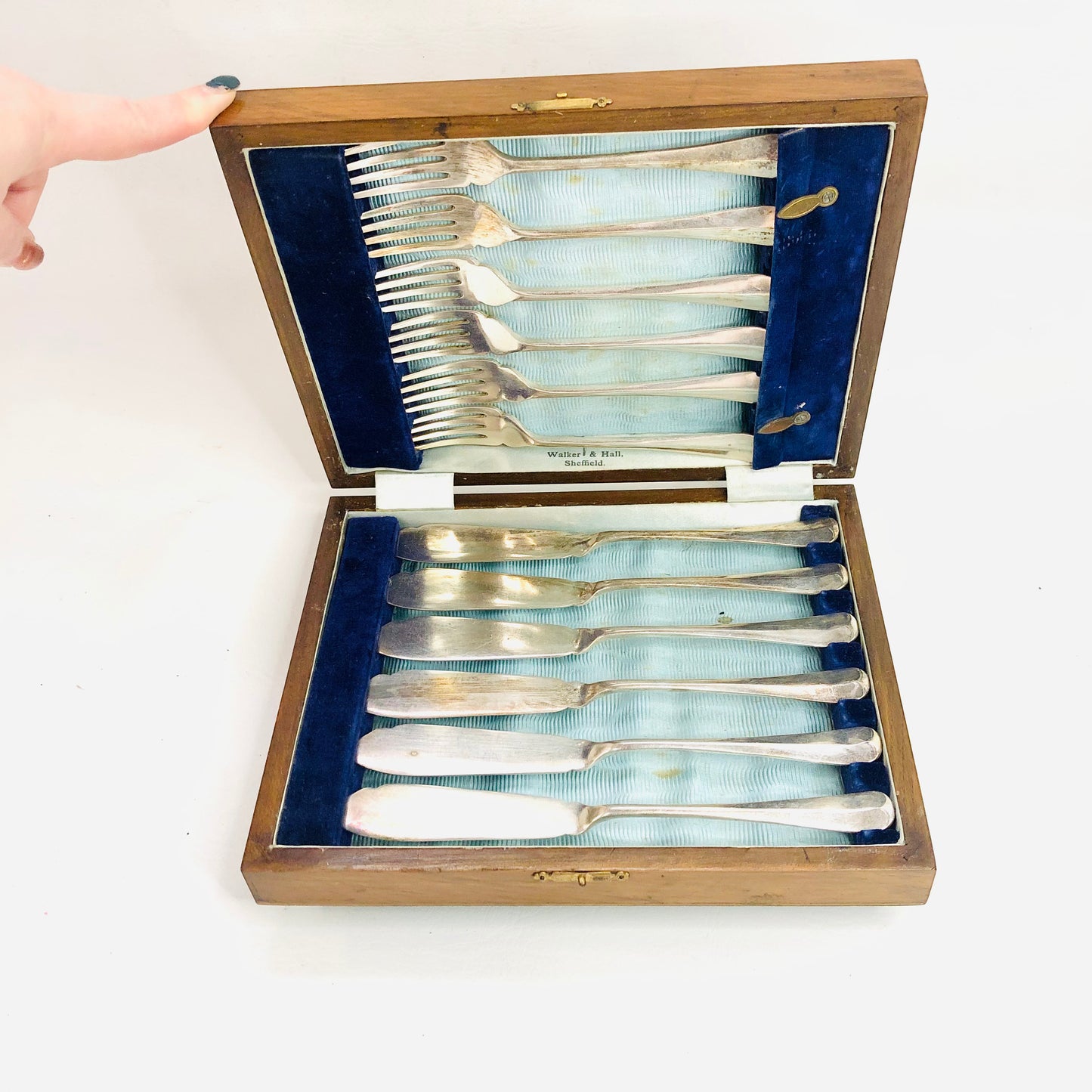 Antique Walker & Hall Silver Plated 12 Piece Fish Knife Set In Box Vintage Retro