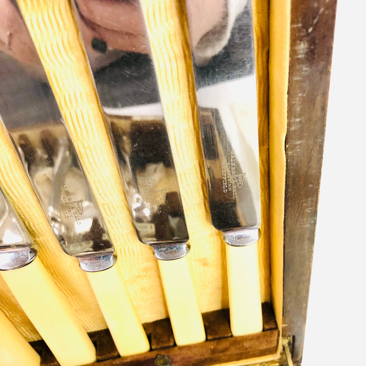 Walker & Hall 1930's art deco oak case silver cutlery canteen 50 piece Vintage