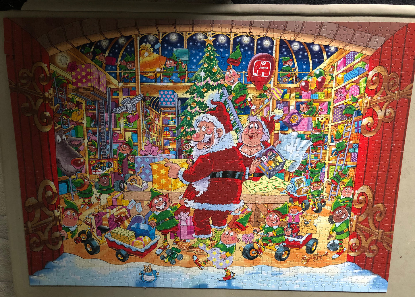 Wasgij Jigsaw 15 Santa's Unexpected Delivery Christmas Puzzle - 2 x 1000 Pieces