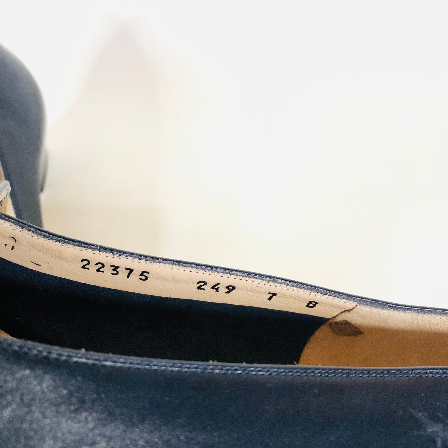 Salvatore Ferragamo Italy Navy Blue Logo Penny Loafer Fringe Heels Size 7B (UK 4)