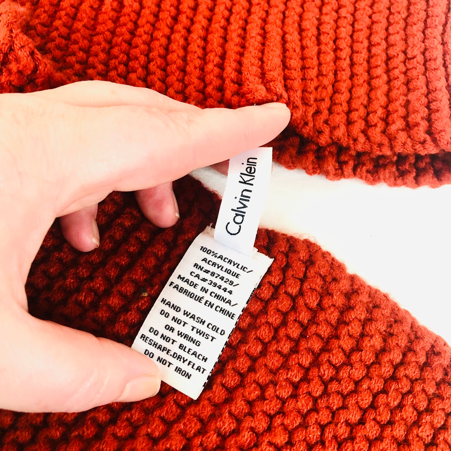 Calvin Klein Burnt Orange Red Acrylic Knitted Scarf 16 X 165cm Unisex