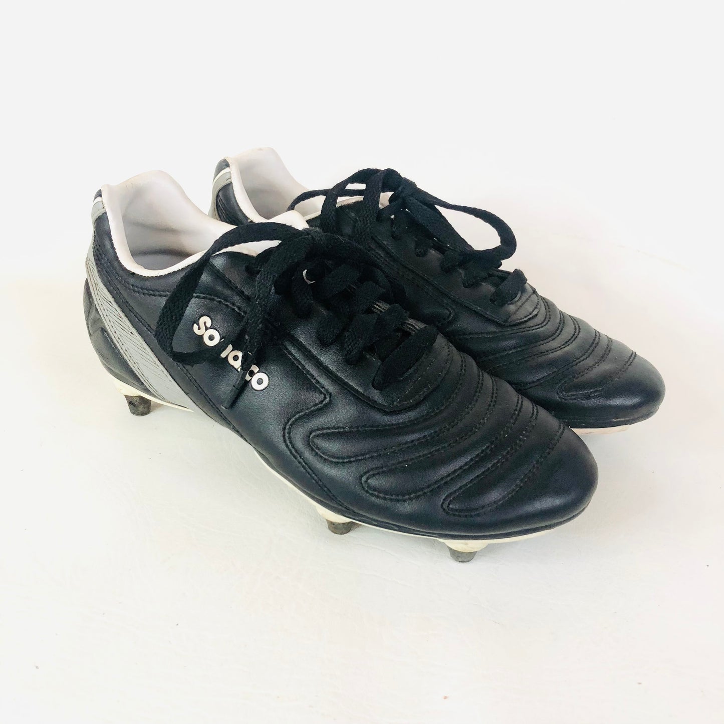 Sondico Strike SG 20 Soft Ground Black & White Football Boots Size 4 (EU 37)