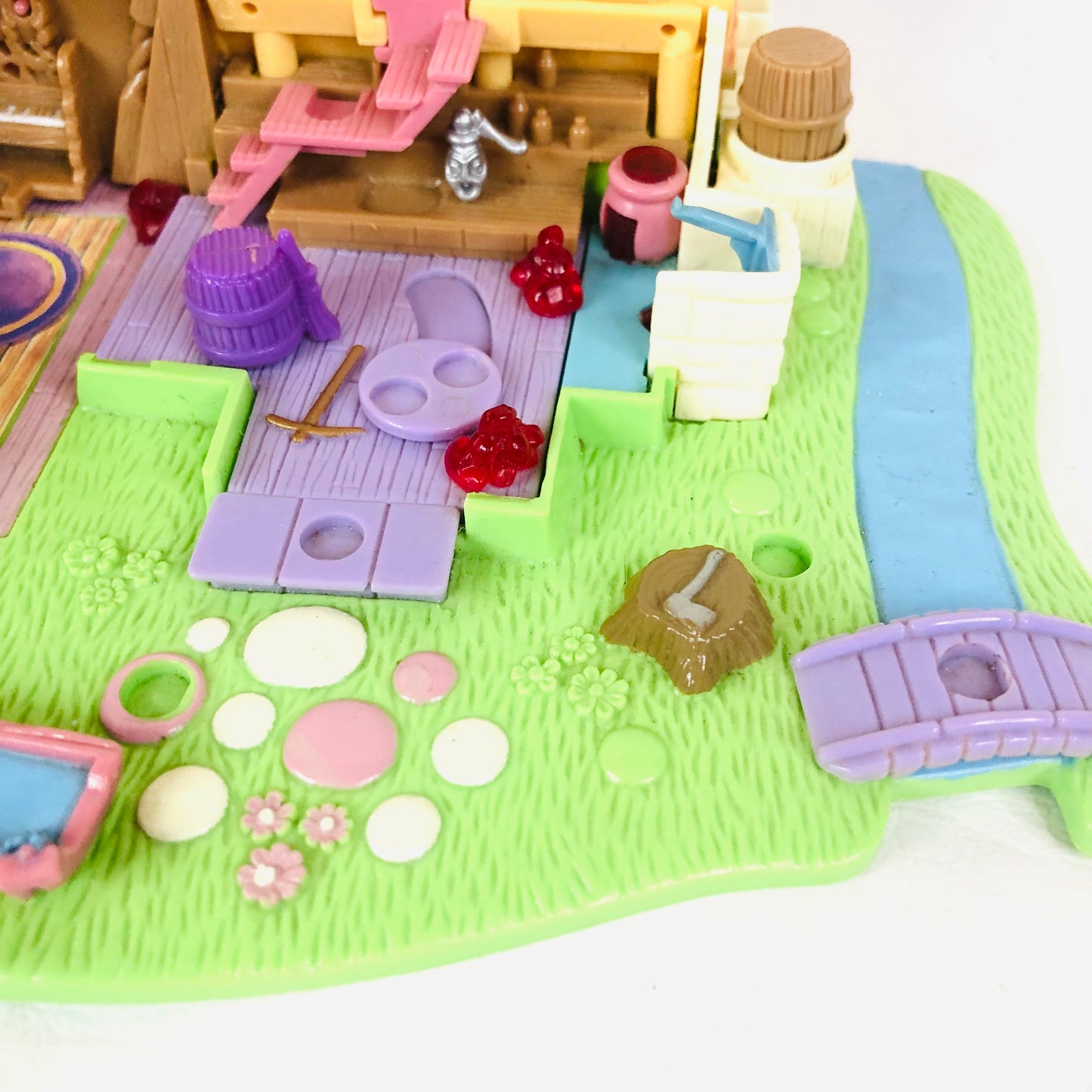 Bluebird Polly Pocket Disney Snow White And Seven Dwarfs Cottage & Figures 1995