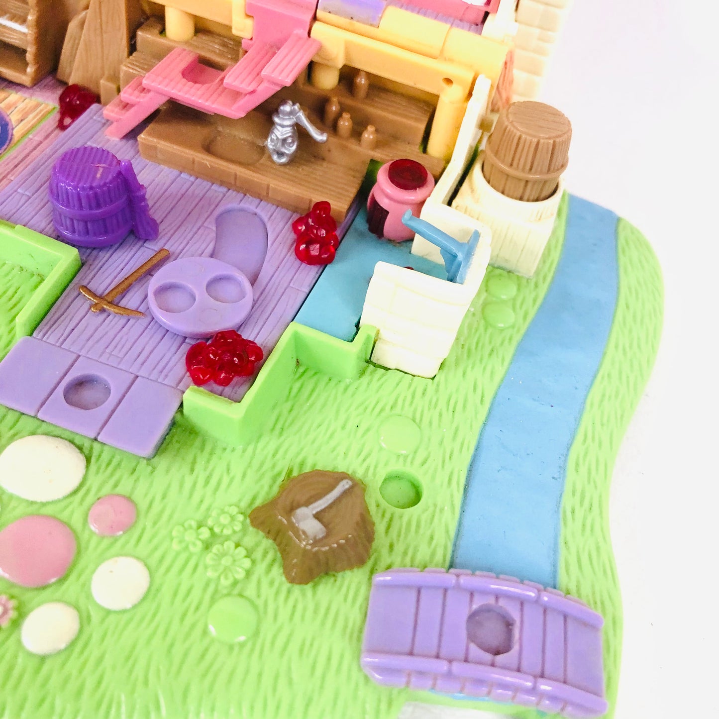 Bluebird Polly Pocket Disney Snow White And Seven Dwarfs Cottage & Figures 1995
