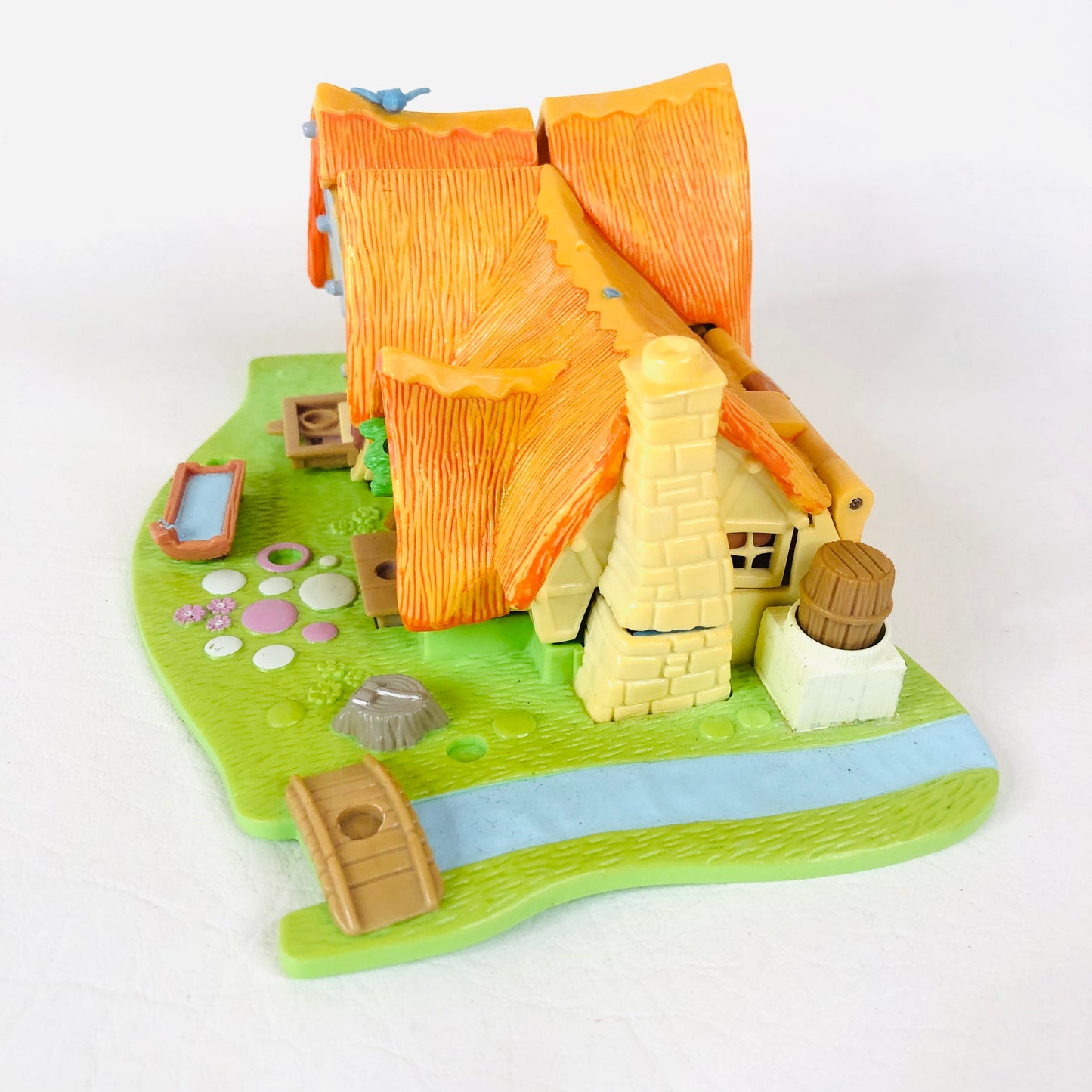 Bluebird Polly Pocket Disney Snow White And Seven Dwarfs Cottage & Figures 1995 - Incomplete