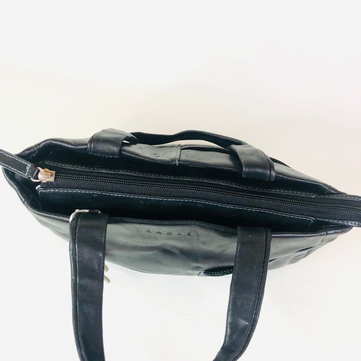 Radley London Black Leather Handbag With Stitch Detailing & 2 Dog Charms