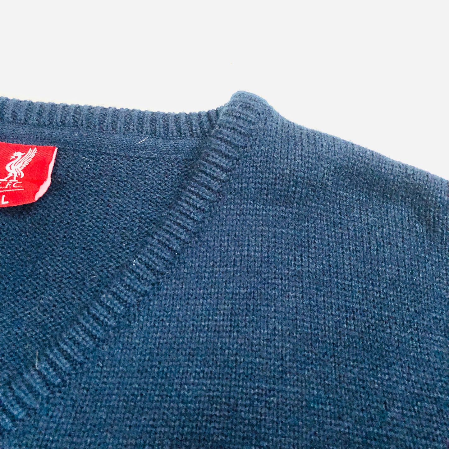 Liverpool Football Club L.F.C Mens Navy Blue Knit V-Neck jumper Size Large