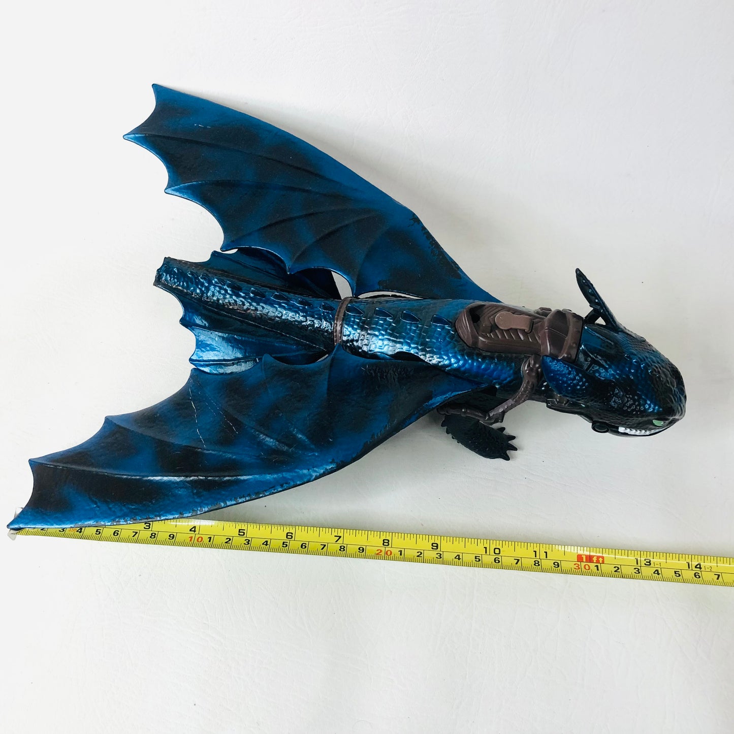 Spin Master Blue Toothless How to Train Your Dragon 2 Fire Breathing - Missing Tail