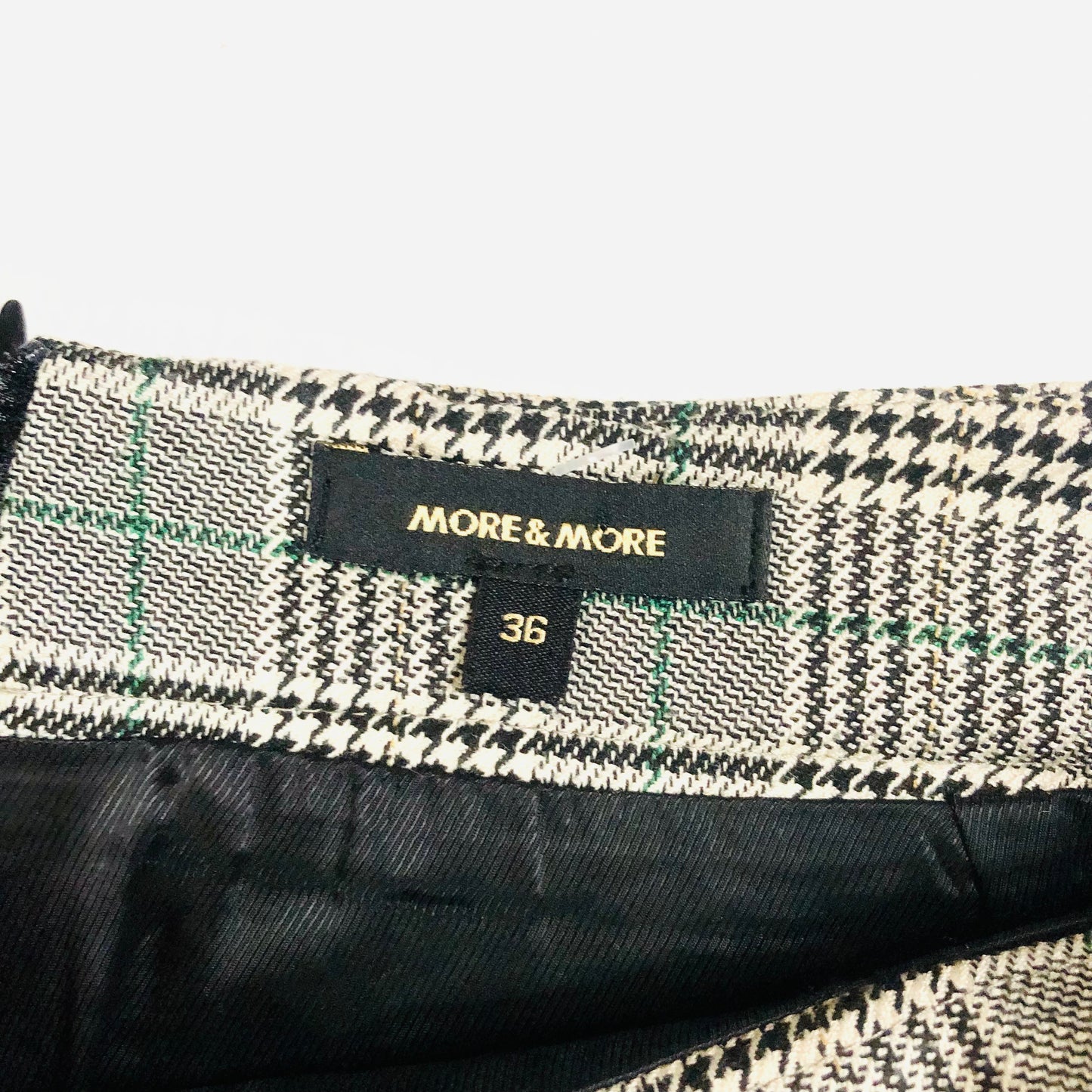 More & More Designer Grey Black & White Check Plaid A-Line Skirt Size 36 (UK 8/10)