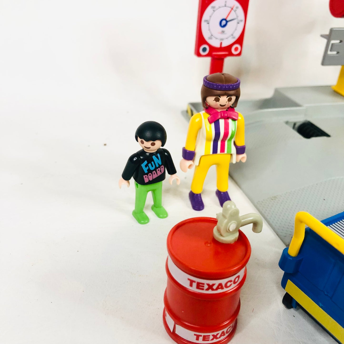 Playmobil 3615 Quick Service Garage Play Set With Accessories Rare Vintage 90s