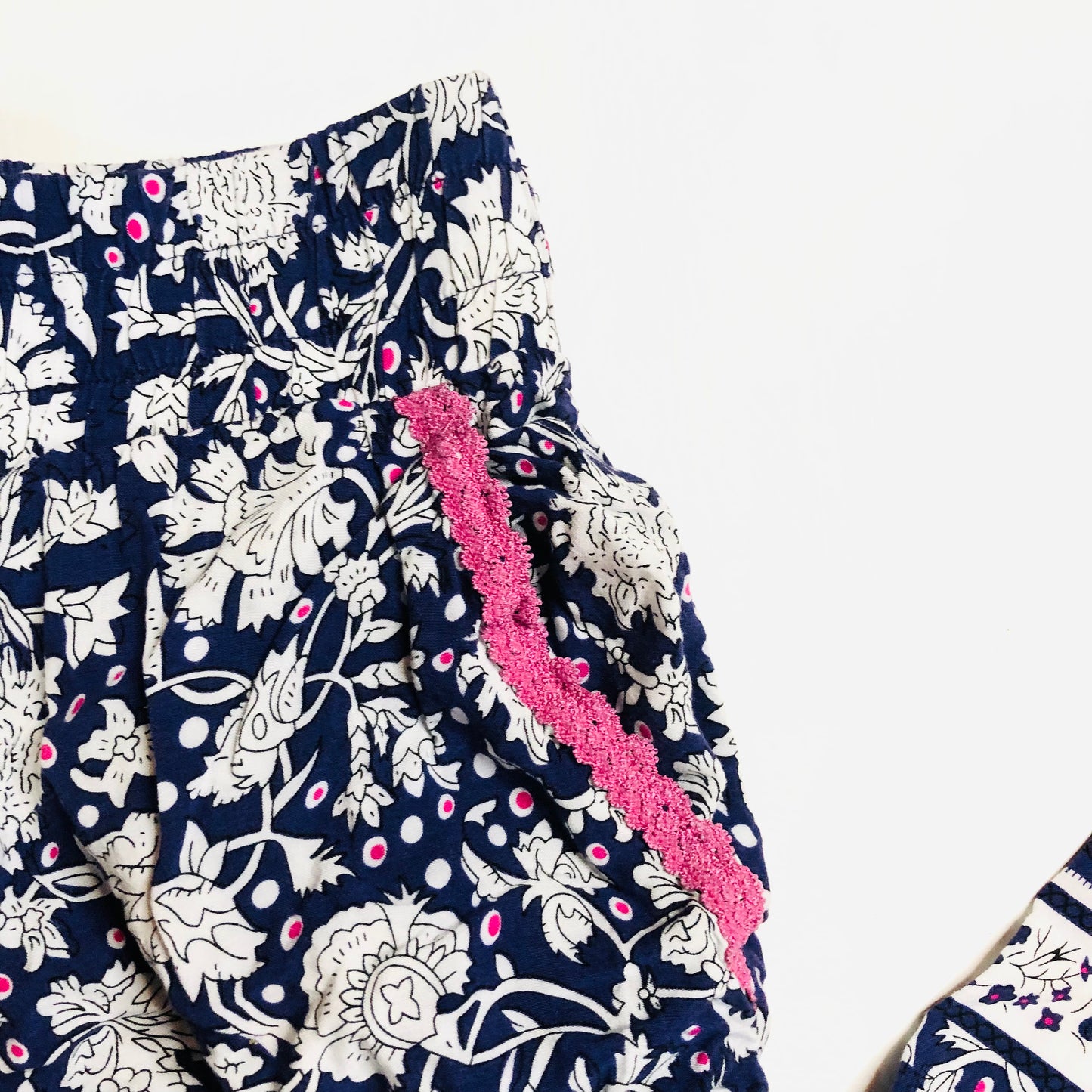 Joe Browns Navy Blue White Floral Casual Lightweight Summer Trousers Size 12/14