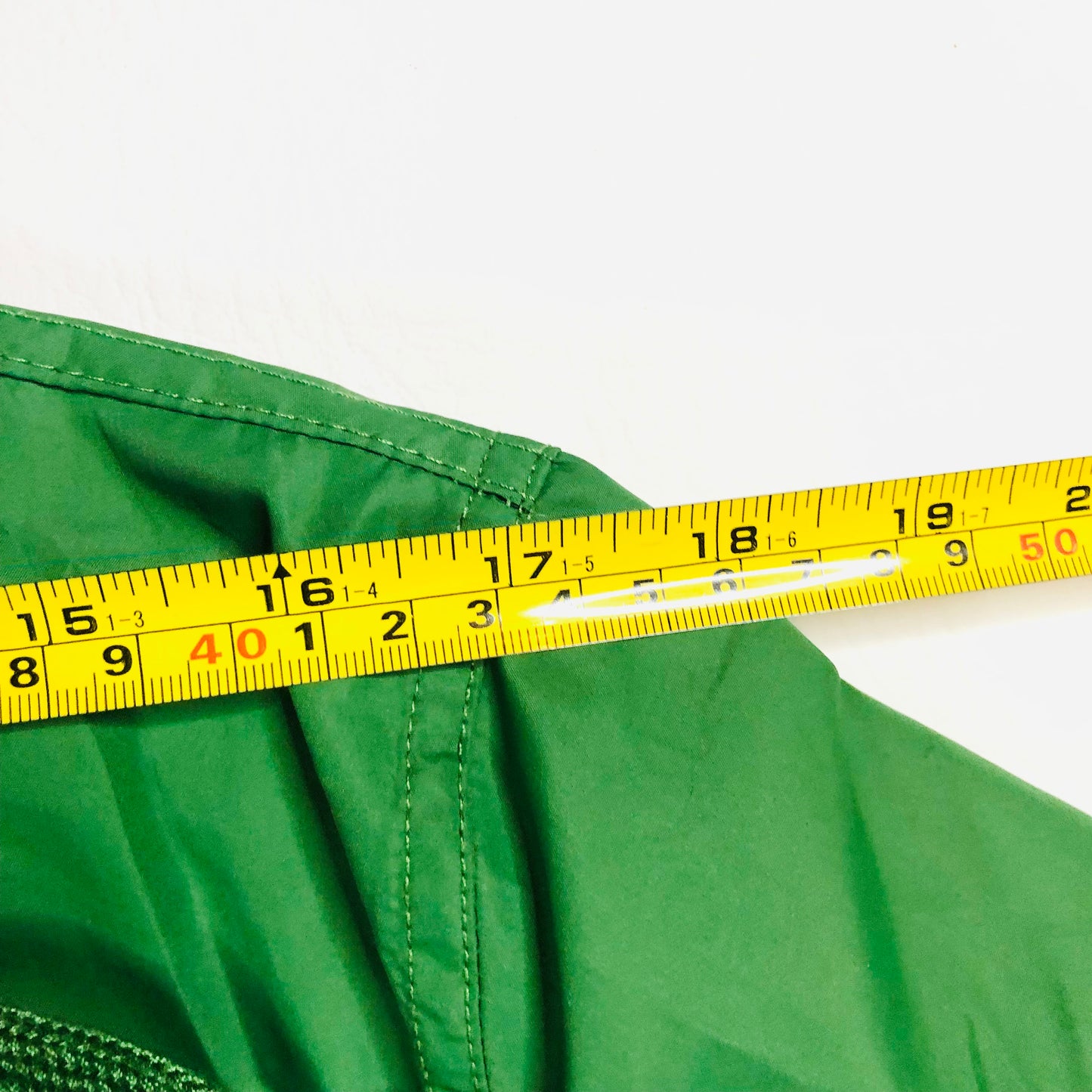 Livergy Green Windbreaker Zip-Up Hoodie Jacket with Stripe Trim Size 40 (Large)