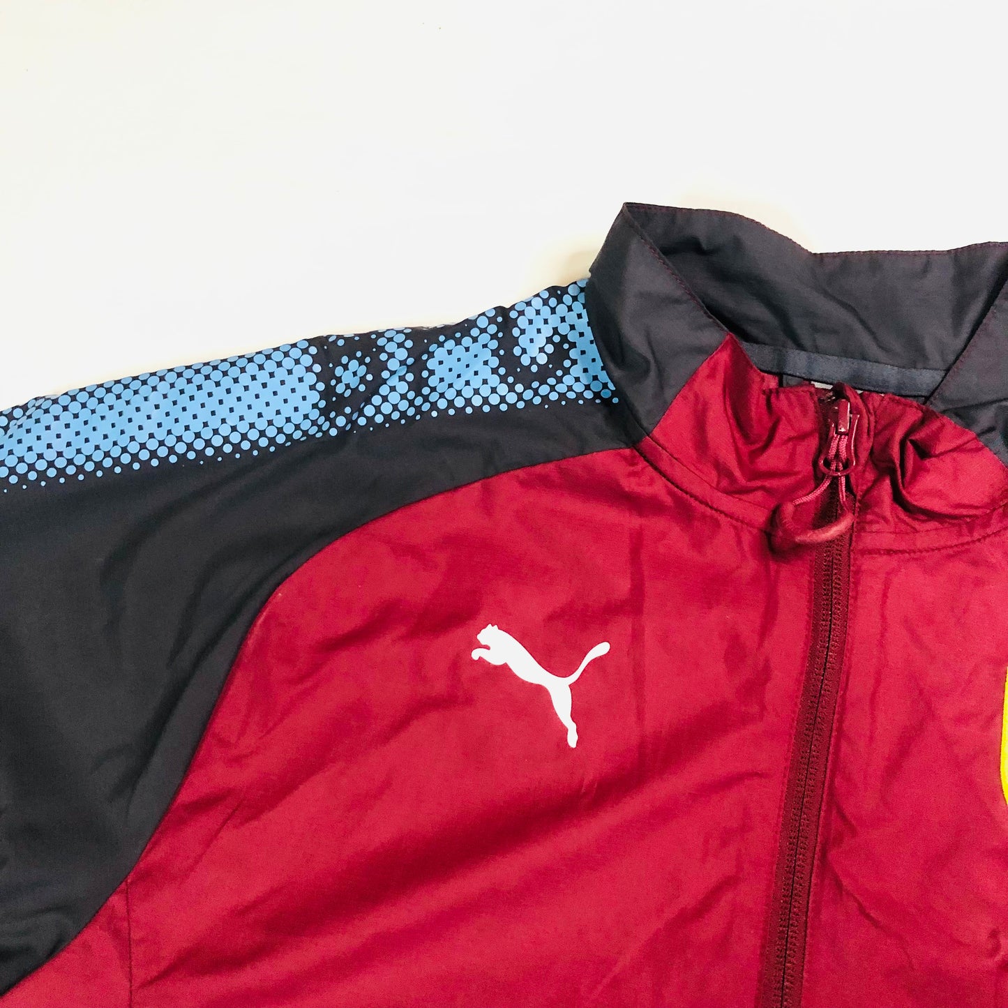 Puma Burnley Football Club (BFC) Claret Lightweight Training Jacket Windbreaker 13-14 Years