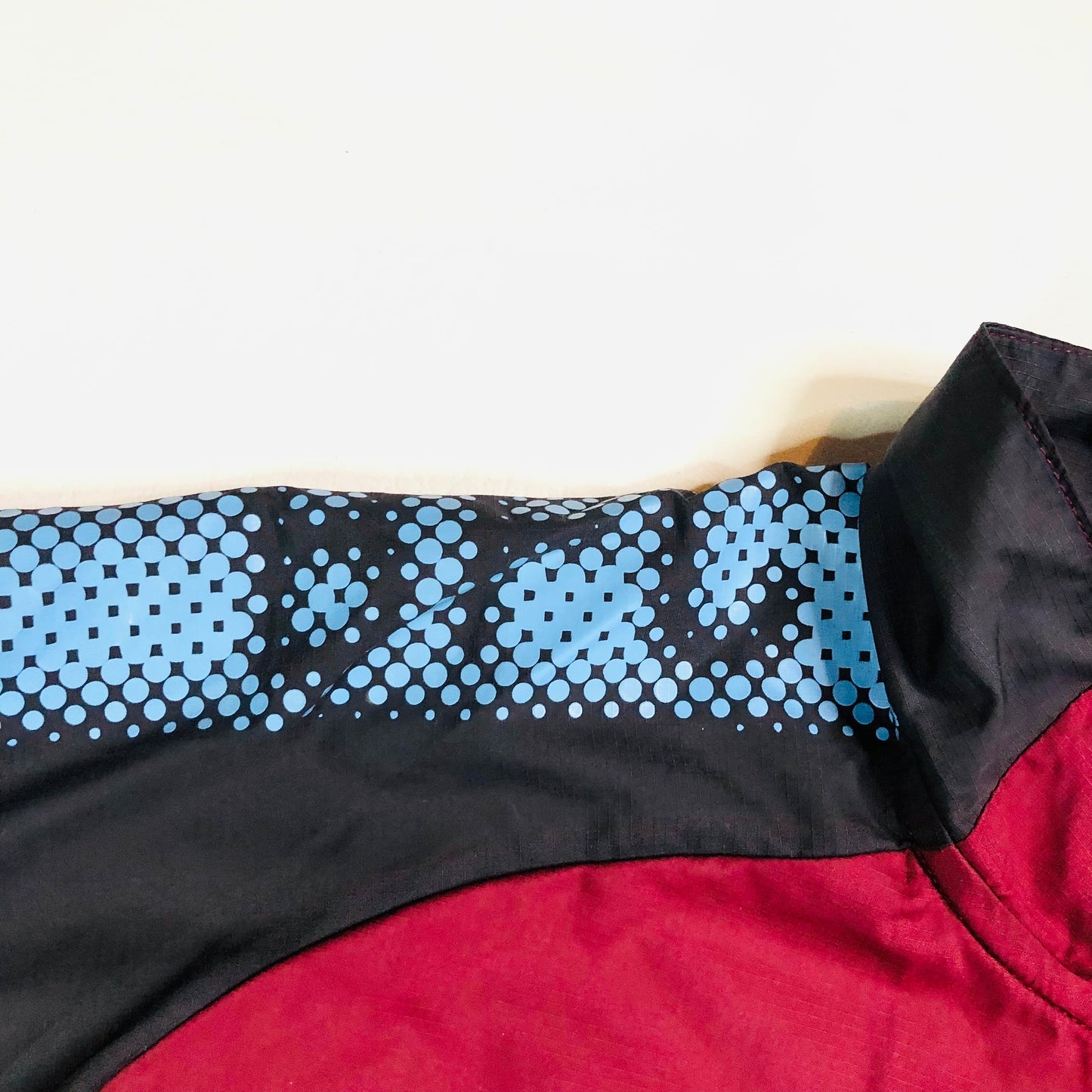 Puma Burnley Football Club (BFC) Claret Lightweight Training Jacket Windbreaker 13-14 Years