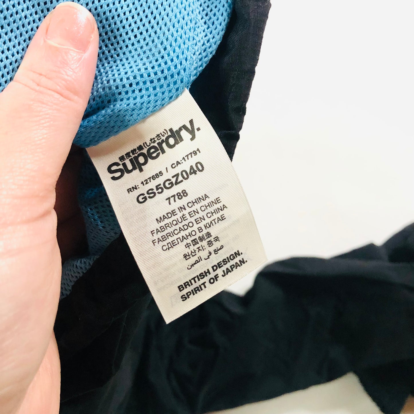 Superdry women's Black Pop Zip Wind Cagoule Jacket Size Small (UK 8)