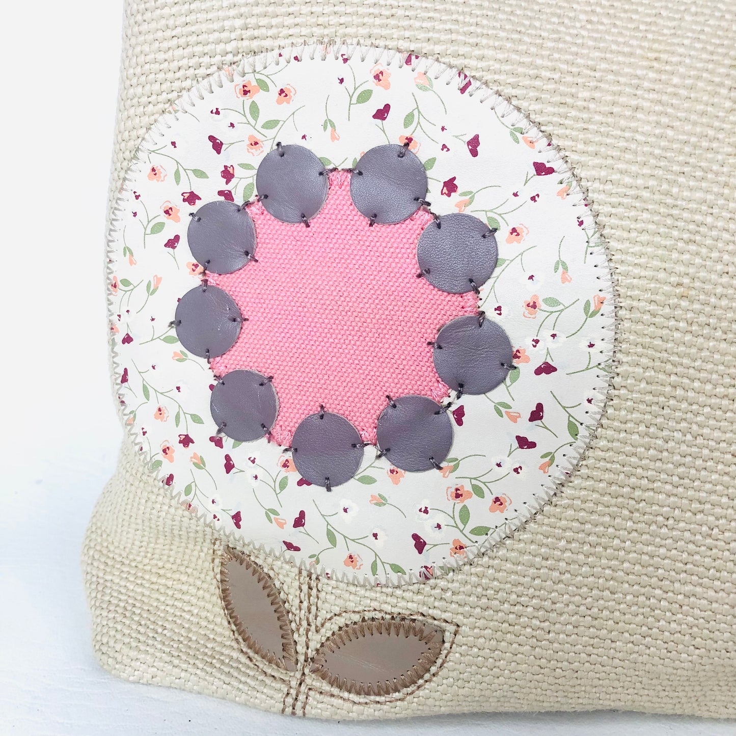 Radley Woven & Leather Beige Lavender Grab Bag Handbag Flower Appliqué Dog Charm