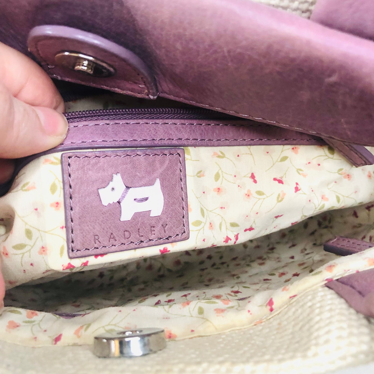 Radley Woven & Leather Beige Lavender Grab Bag Handbag Flower Appliqué Dog Charm