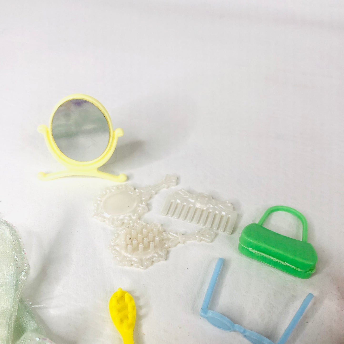Barbie Collection Of Dressing Table Beauty Accessories 25+ Pieces Bundle