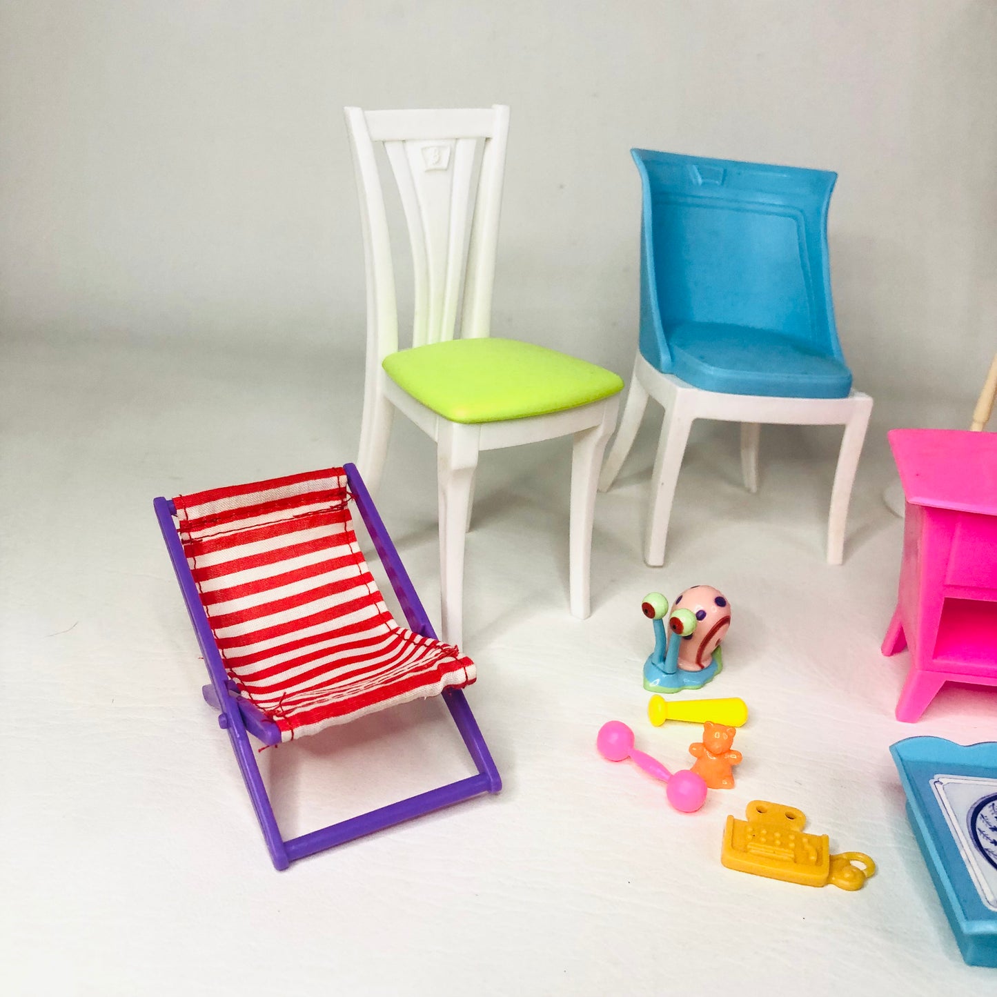 Barbie Mattel Furniture Collection Table Chair Tray Accessories Y2K Bedroom Set