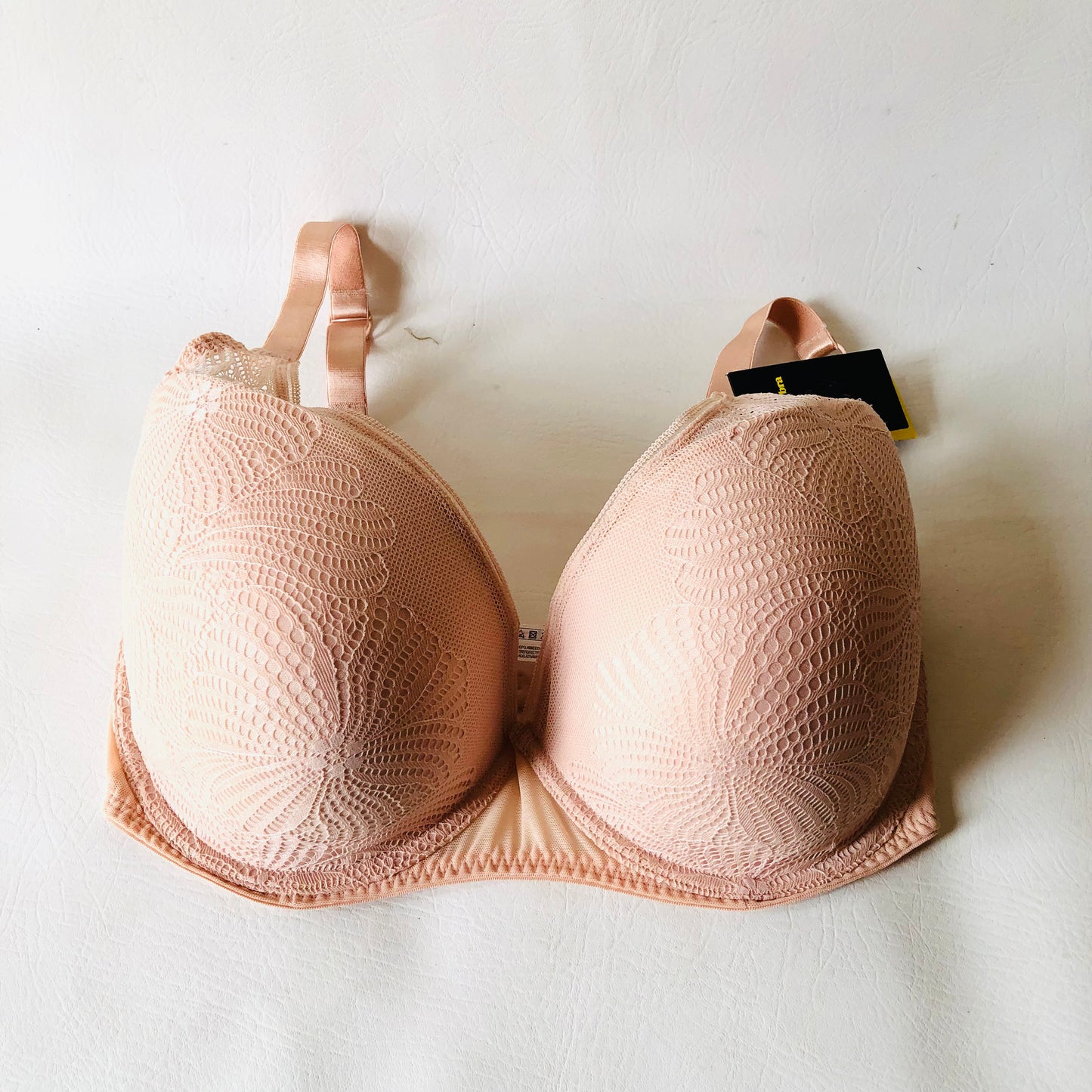Wonderbra Nude Fabulous Feel Triangle Bra Underwired Padded Push Up 36FF NEW