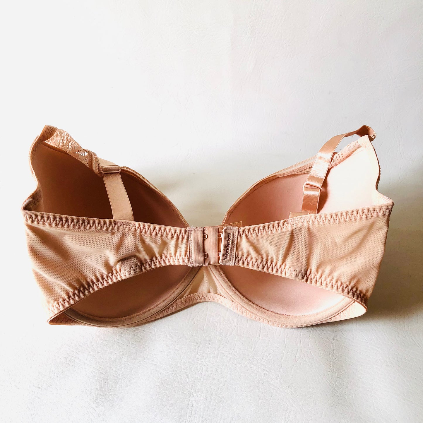 Wonderbra Nude Fabulous Feel Triangle Bra Underwired Padded Push Up 36FF NEW