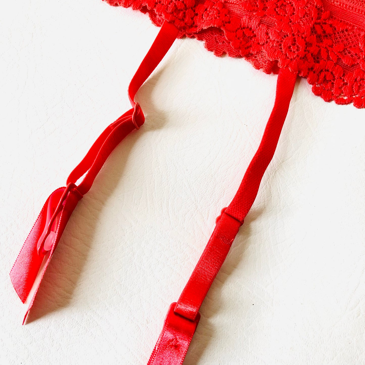 Wacoal Embrace Lace Equestrian Red Suspender Belt Waspie Size Small Petite NEW
