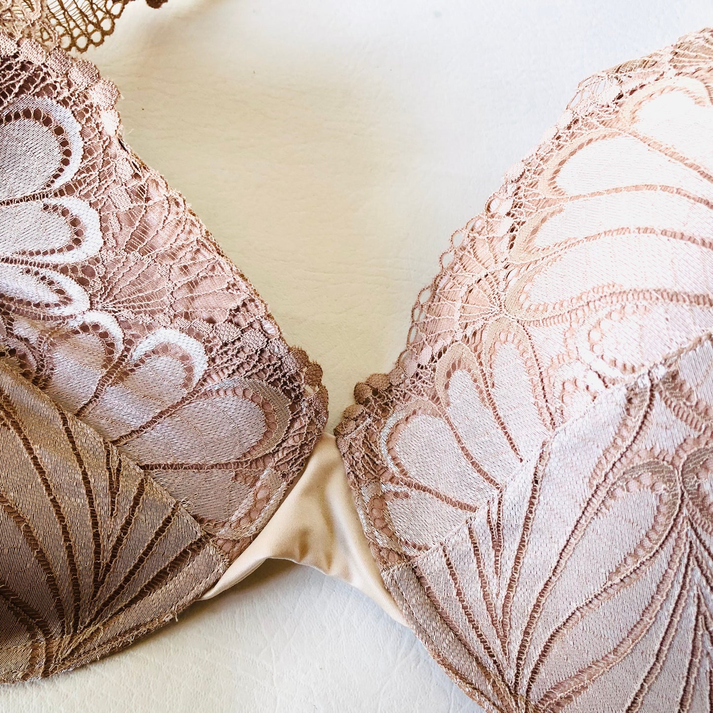 Wonderbra Refined Glamour Ivory Cloud (Beige) Padded Triangle Push-Up Plunge Bra 36G NEW