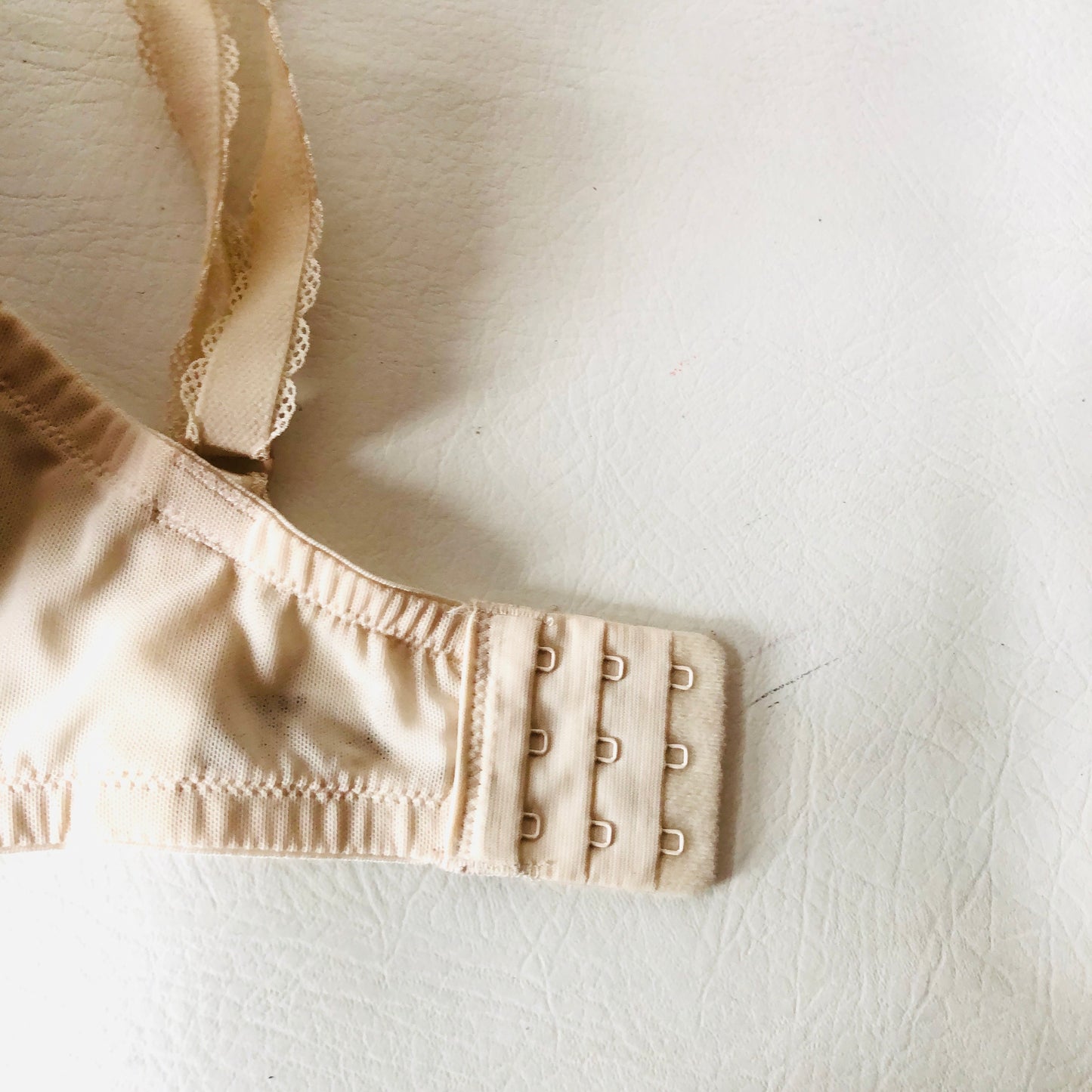 Wonderbra Refined Glamour Ivory Cloud (Beige) Padded Triangle Push-Up Plunge Bra 34FF NEW