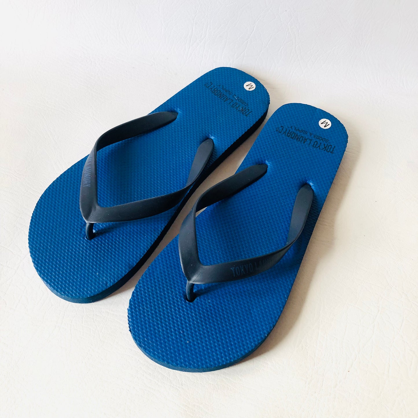 Tokyo Laundry Mens Navy Blue & Black Flip Flop Sandals Size Medium (UK 8-9) NEW