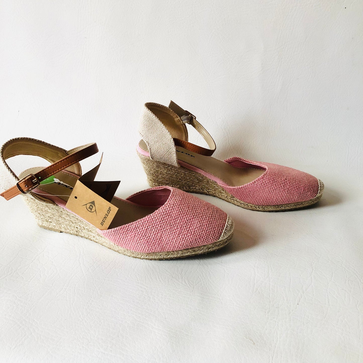 Dunlop Light Pink Indra Wedge Espadrille Memory Foam Sandals Size 7 NEW