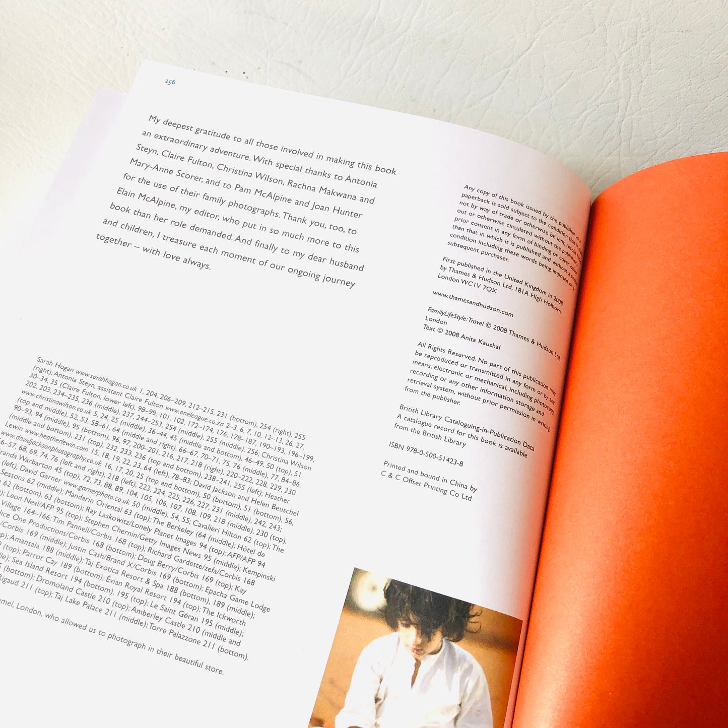 Travel By Anita Kaushal Thames & Hudson Stylish Coffee Table Hardback Book (Family Life)
