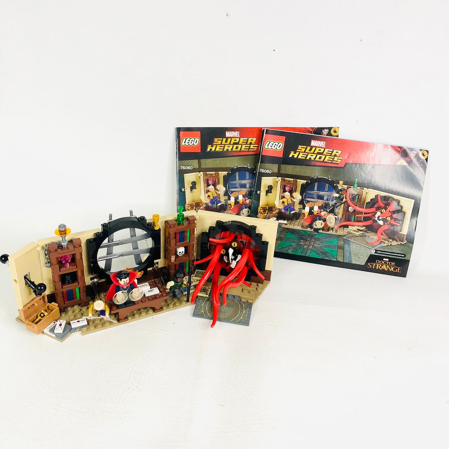 LEGO Marvel: Doctor Strange's Sanctum Sanctorum (76060) 100% Complete with instructions