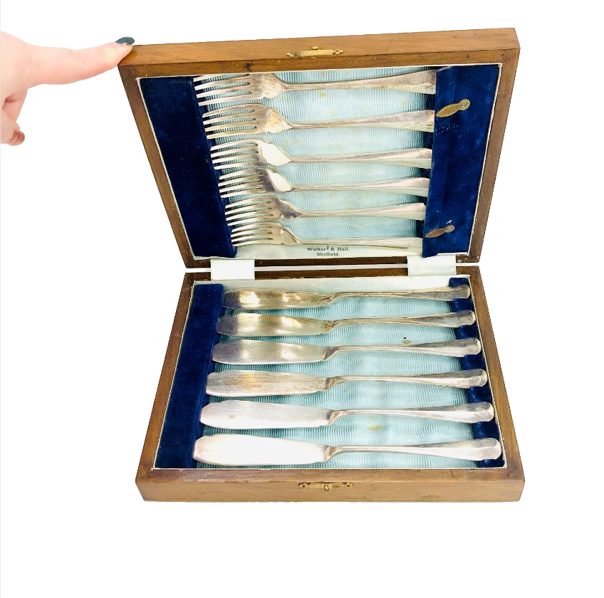 Antique Walker & Hall Silver Plated 12 Piece Fish Knife Set In Box Vintage Retro