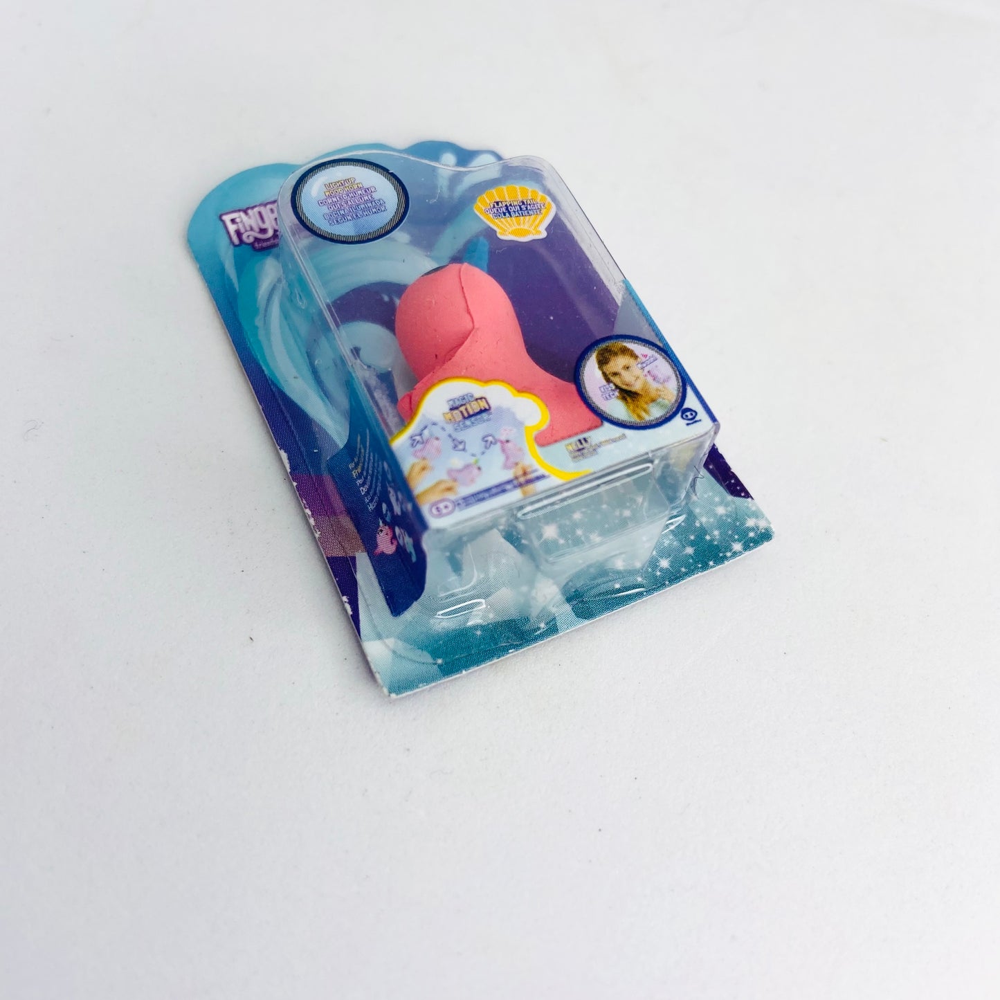 ZURU Mini Brands Toys Fingerlings x4 Bundle Series 1&2 (Unicorn, Monkey, Narwhale x2)