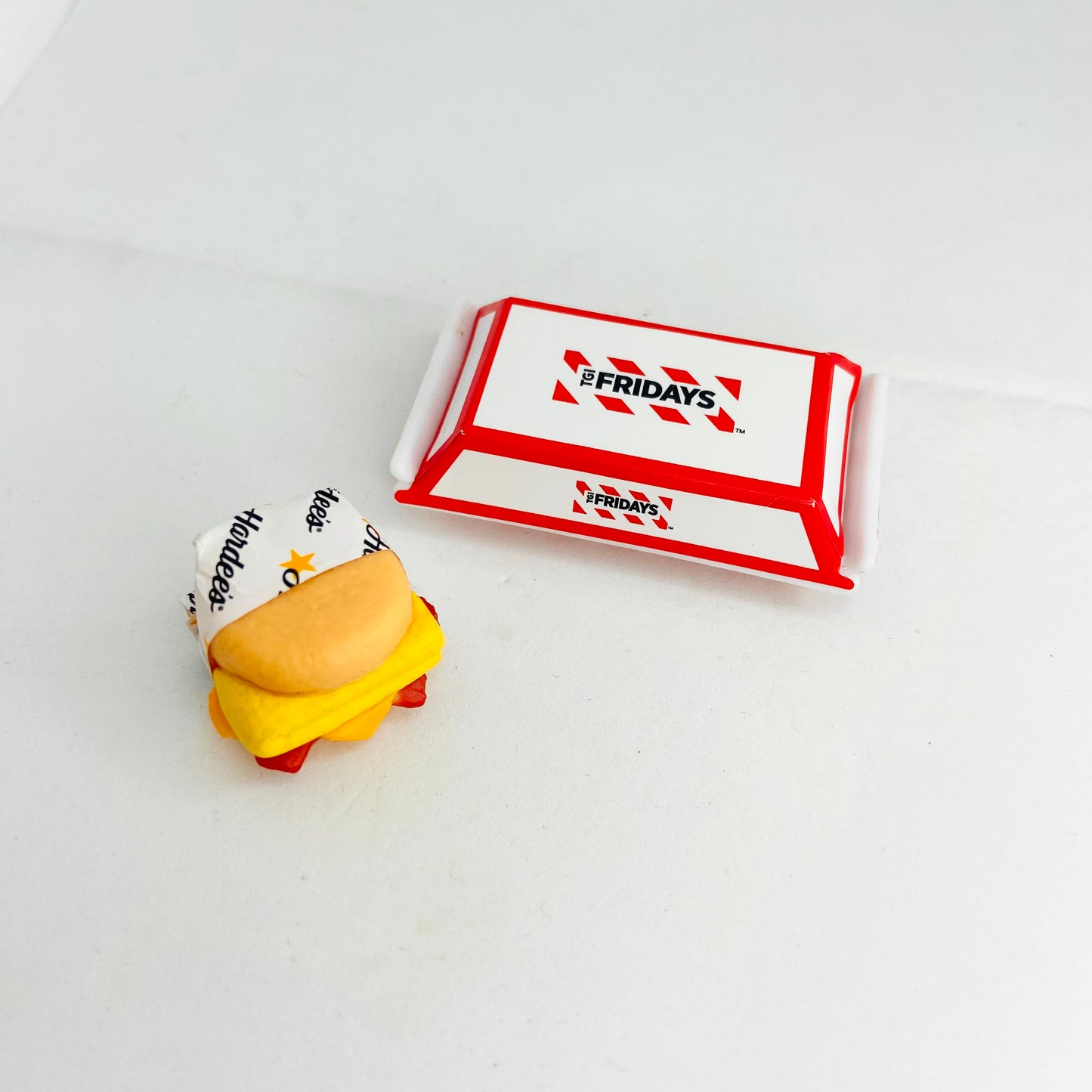 ZURU Mini Brands Foodies Takeaway x2 Bundle (TGI Fridays Prawns/Shrimp & Hardees Bacon Egg Cheese Biscuit)