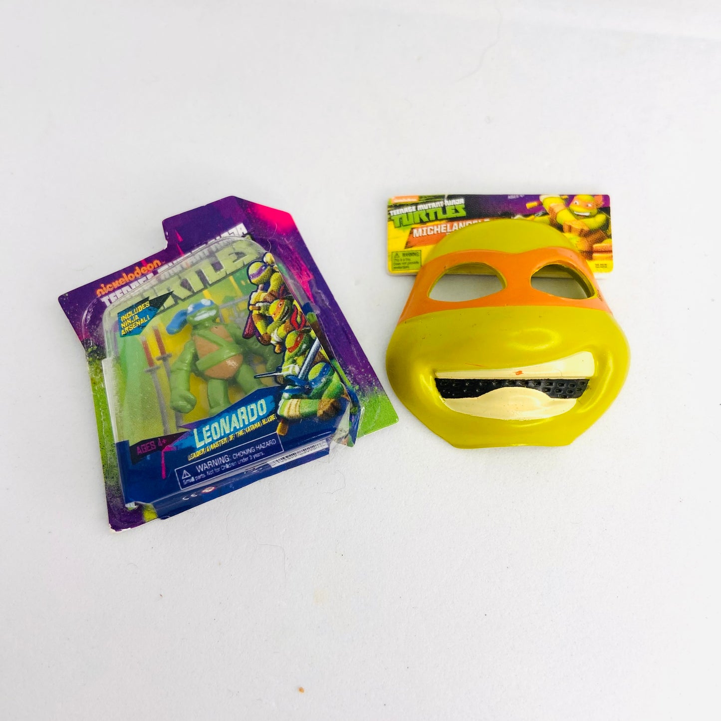 ZURU Mini Brands Toys Teenage Mutant Ninja Turtles TMNT x2 Bundle Series 1&2 (Mask & Figure)